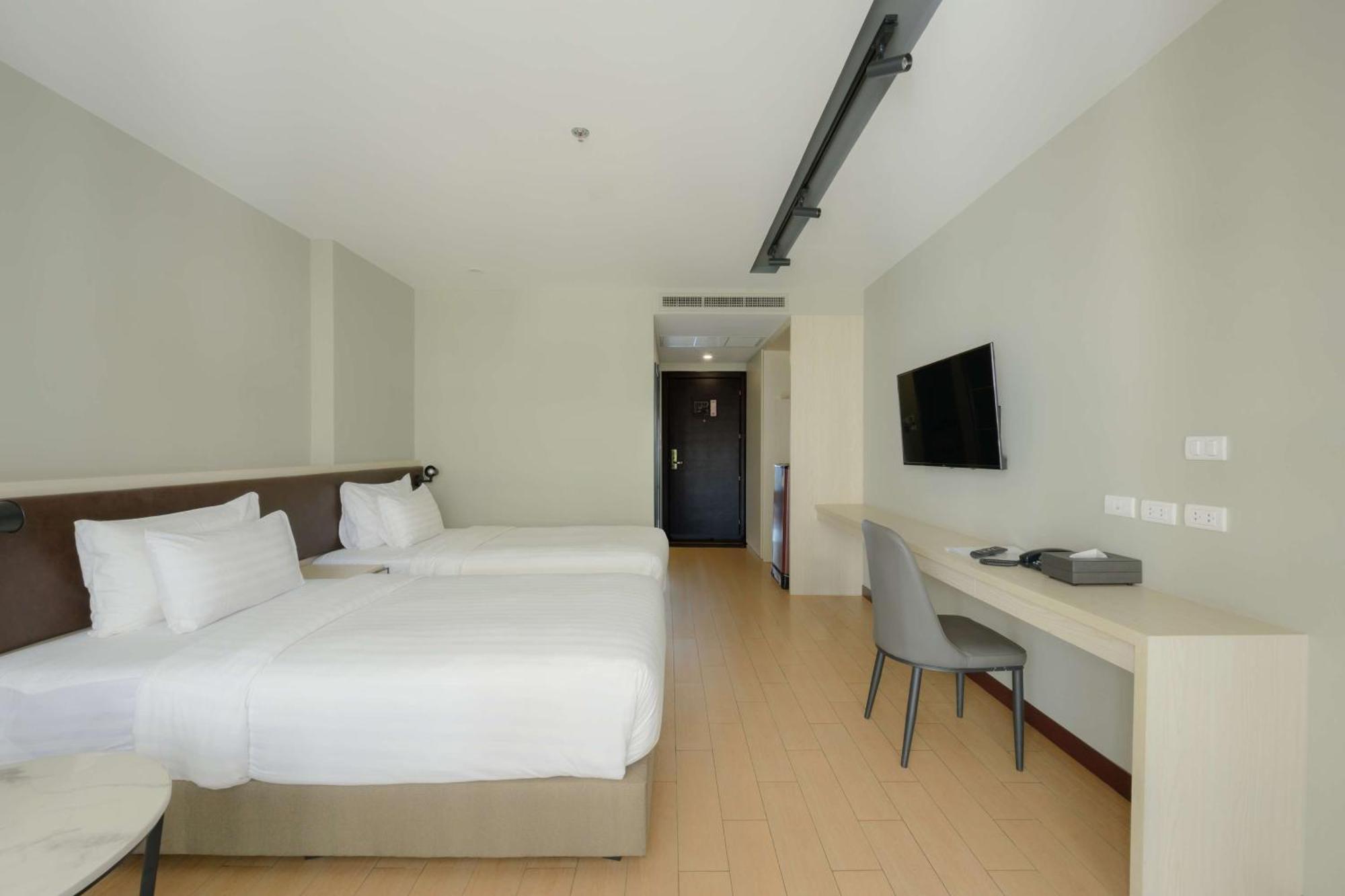 Lewit Hotel Pattaya, A Member Of Radisson Individuals Экстерьер фото