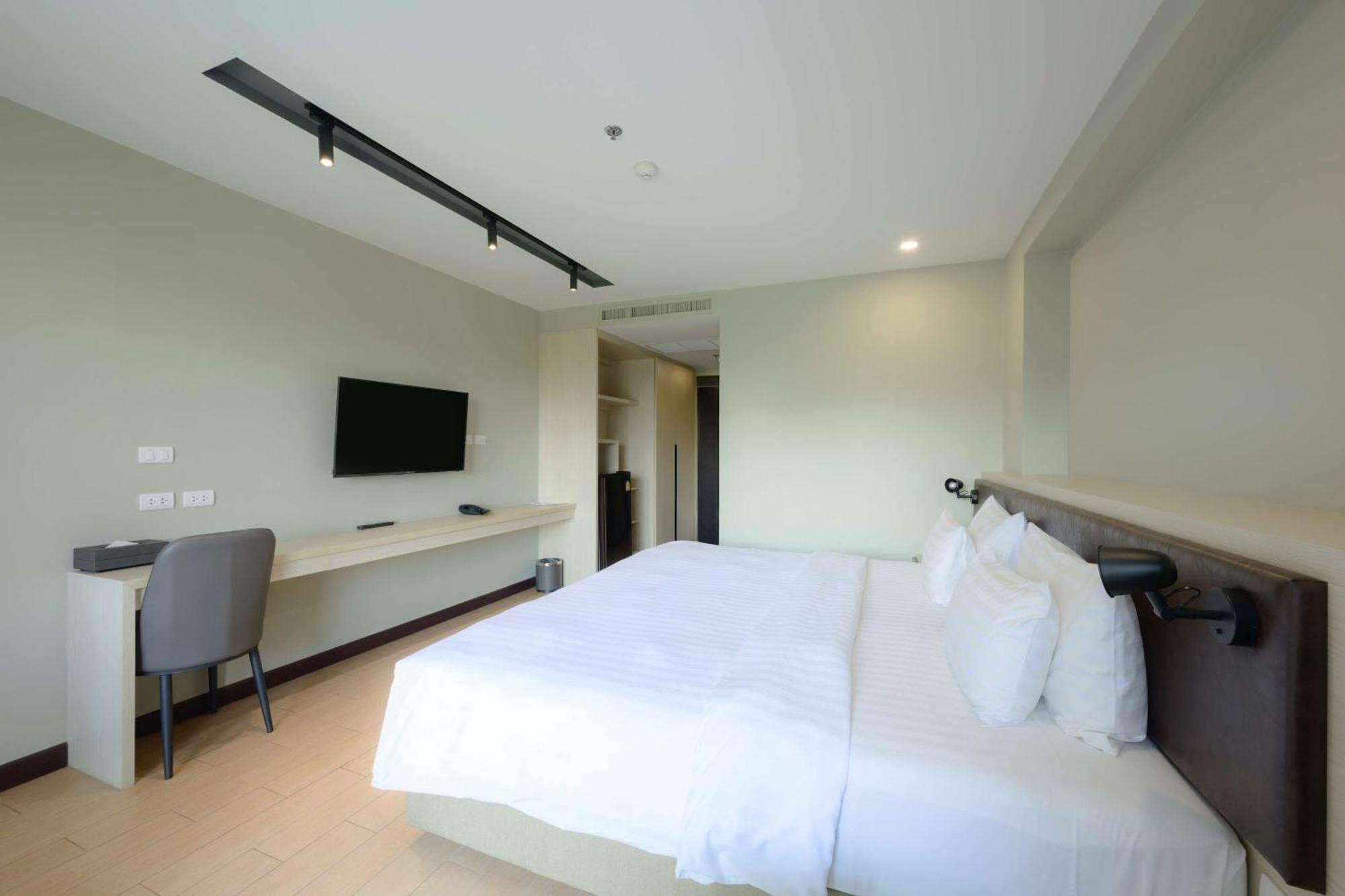 Lewit Hotel Pattaya, A Member Of Radisson Individuals Экстерьер фото