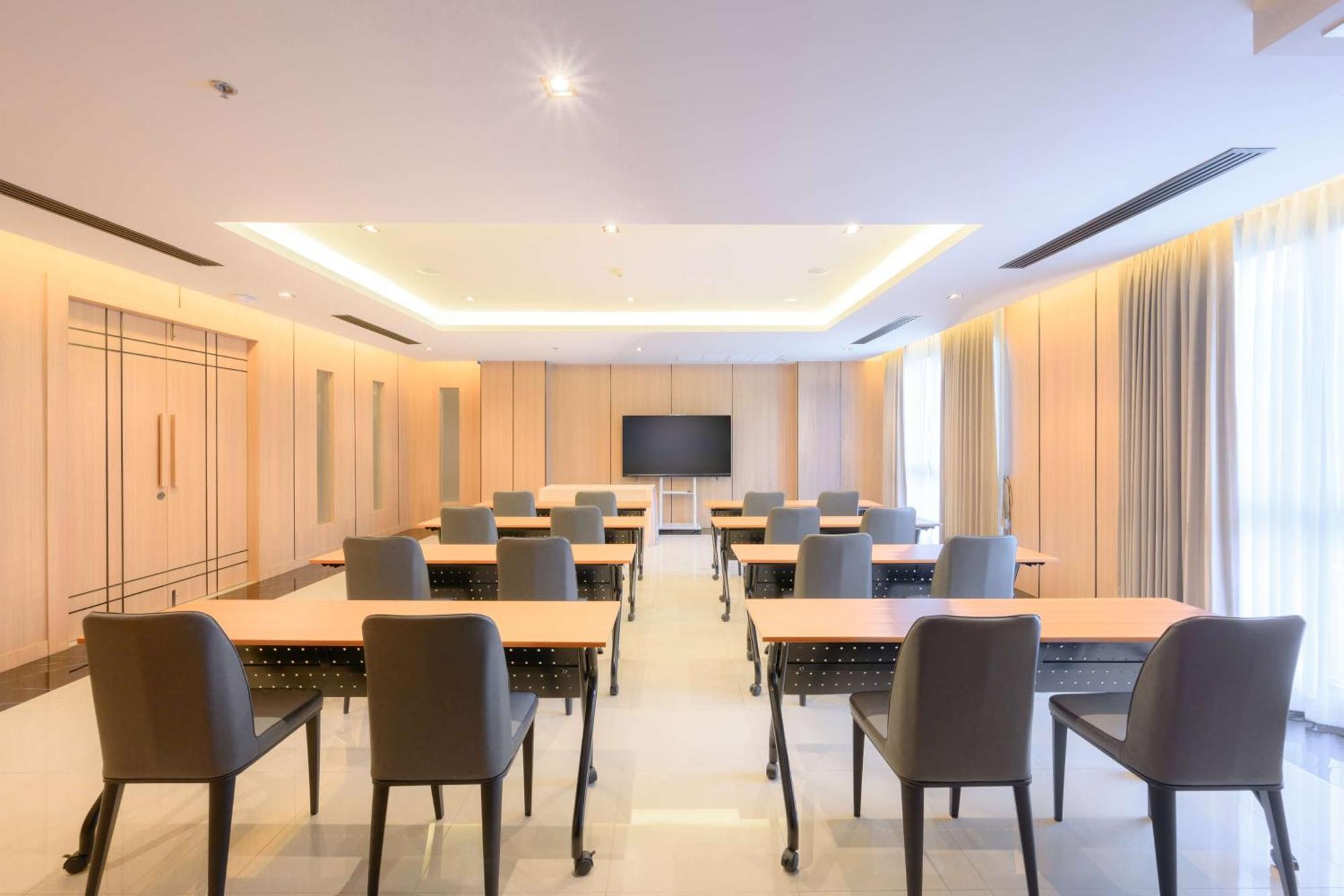 Lewit Hotel Pattaya, A Member Of Radisson Individuals Экстерьер фото
