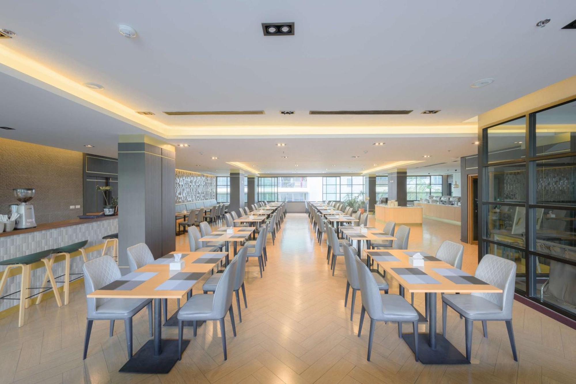 Lewit Hotel Pattaya, A Member Of Radisson Individuals Экстерьер фото