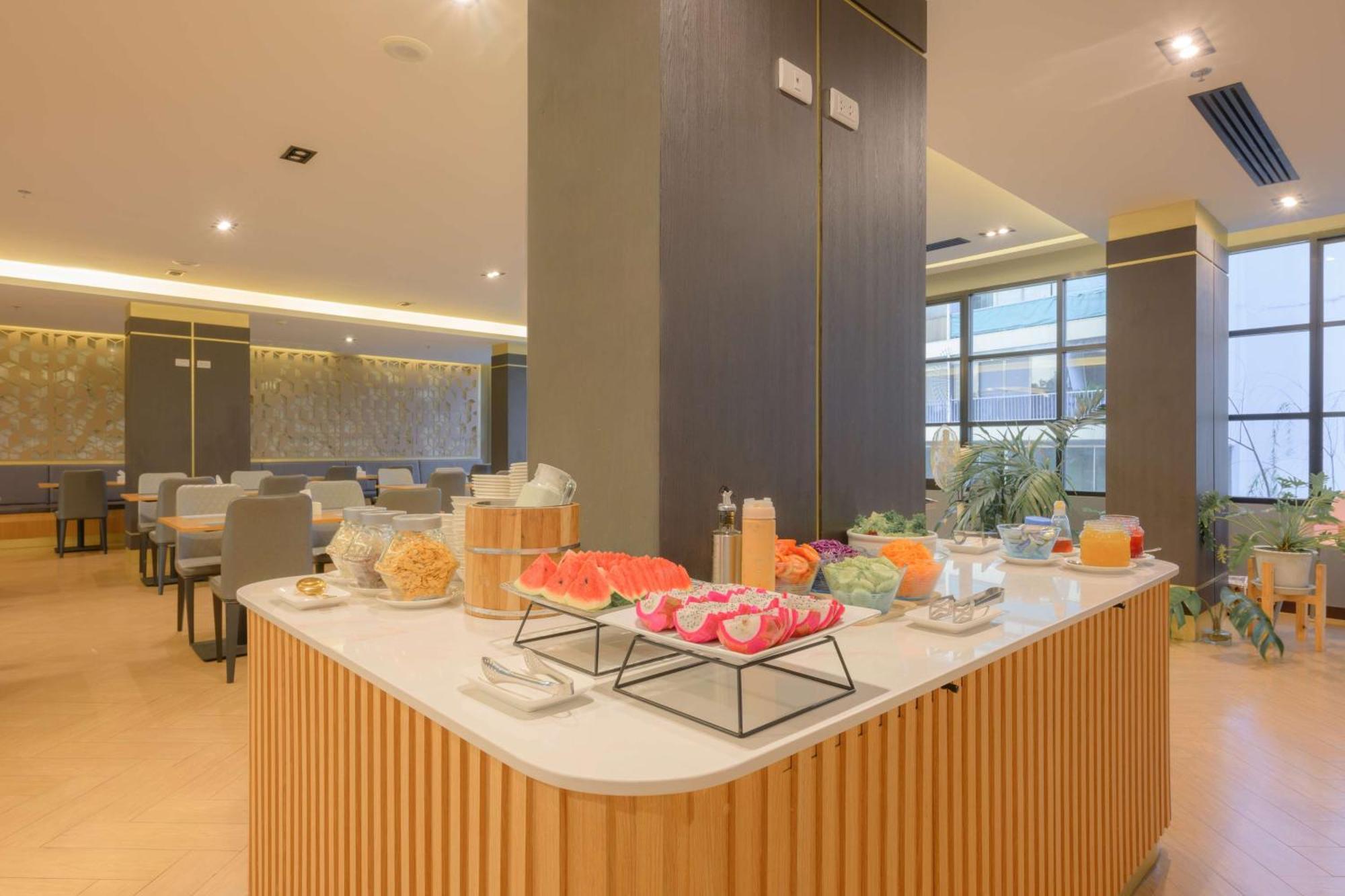 Lewit Hotel Pattaya, A Member Of Radisson Individuals Экстерьер фото